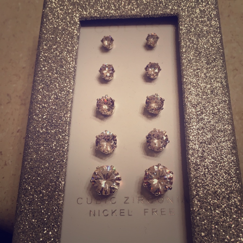 CZ earring set